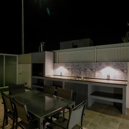 Villa Caldara, Private Pool, Outdoor Kitchen, Airco & Pellet Heater - Near & Town *