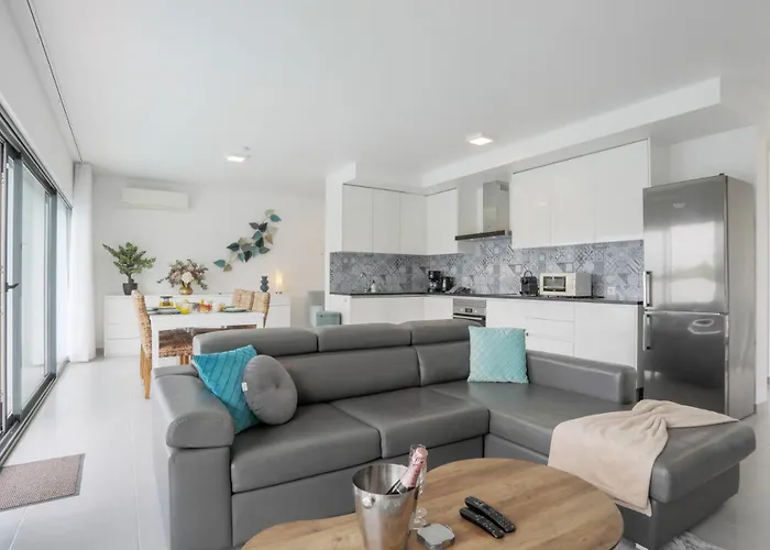 Caldara, Private Pool, Outdoor Kitchen, Airco & Pellet Heater - Near & Town Вилла Coto (Leiria)